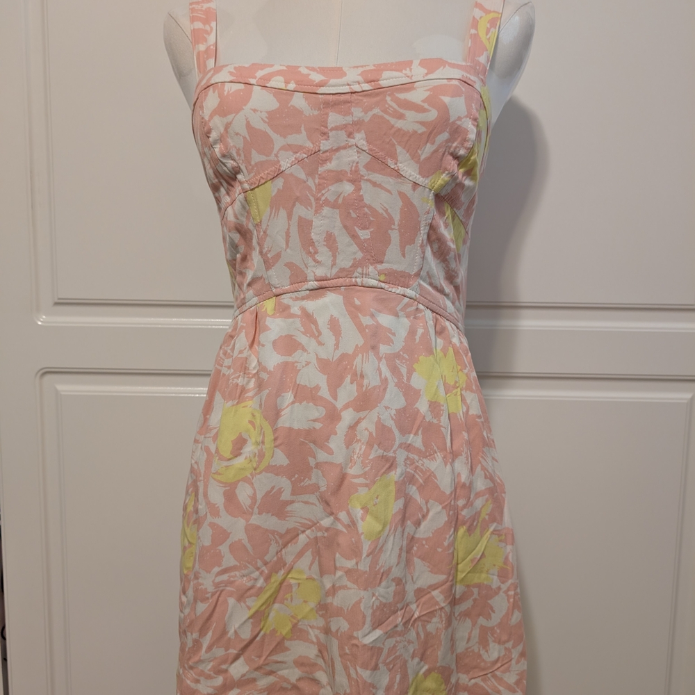 🩷💛Pink and Yellow Floral Mini Dress w/ cutout back detail